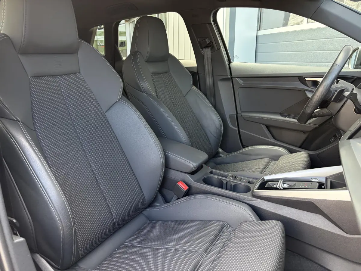A3 Sportback 35 TFSI 3x S Line edition | Pano | B&O | Camera | Elek stoelen | 19 inch |