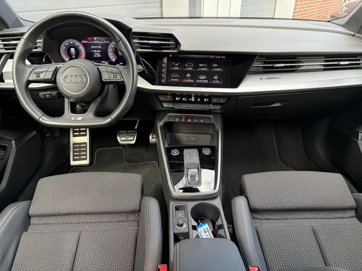 A3 Sportback 35 TFSI 3x S Line edition | Pano | B&O | Camera | Elek stoelen | 19 inch |
