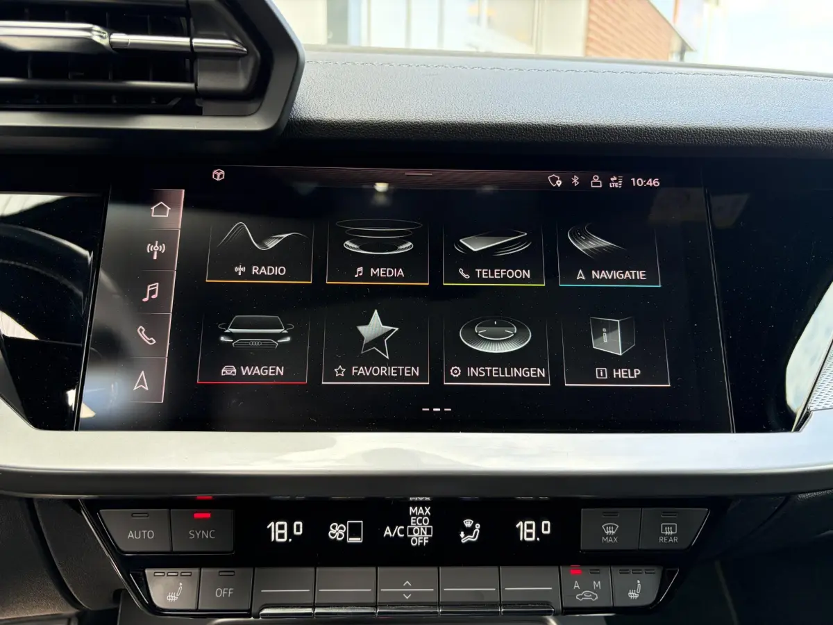A3 Sportback 35 TFSI 3x S Line edition | Pano | B&O | Camera | Elek stoelen | 19 inch |