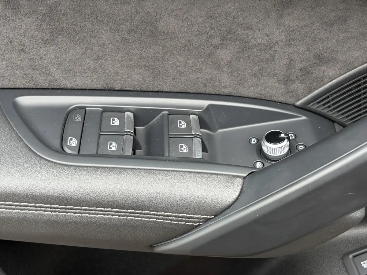Q5 55 TFSI e quattro Competition 3x S Line | Head-Up | Pano | Lucht vering | Keyless | RS stoelen | Ful