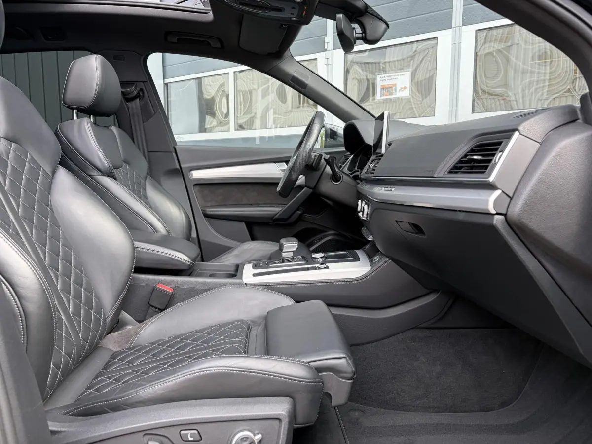 Q5 55 TFSI e quattro Competition 3x S Line | Head-Up | Pano | Lucht vering | Keyless | RS stoelen | Ful