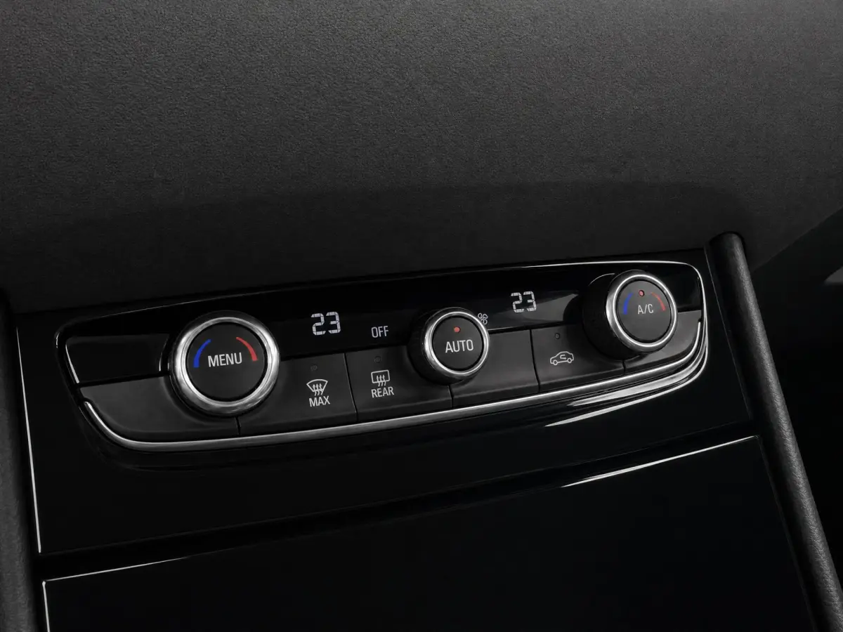 Grandland X 1.2 Turbo Elegance |Panoramadak|