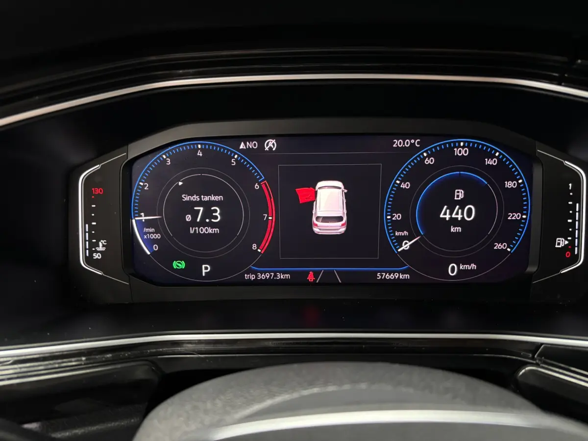 T-Cross 1.0 TSI Style / Navigatie / Stoelverwarming