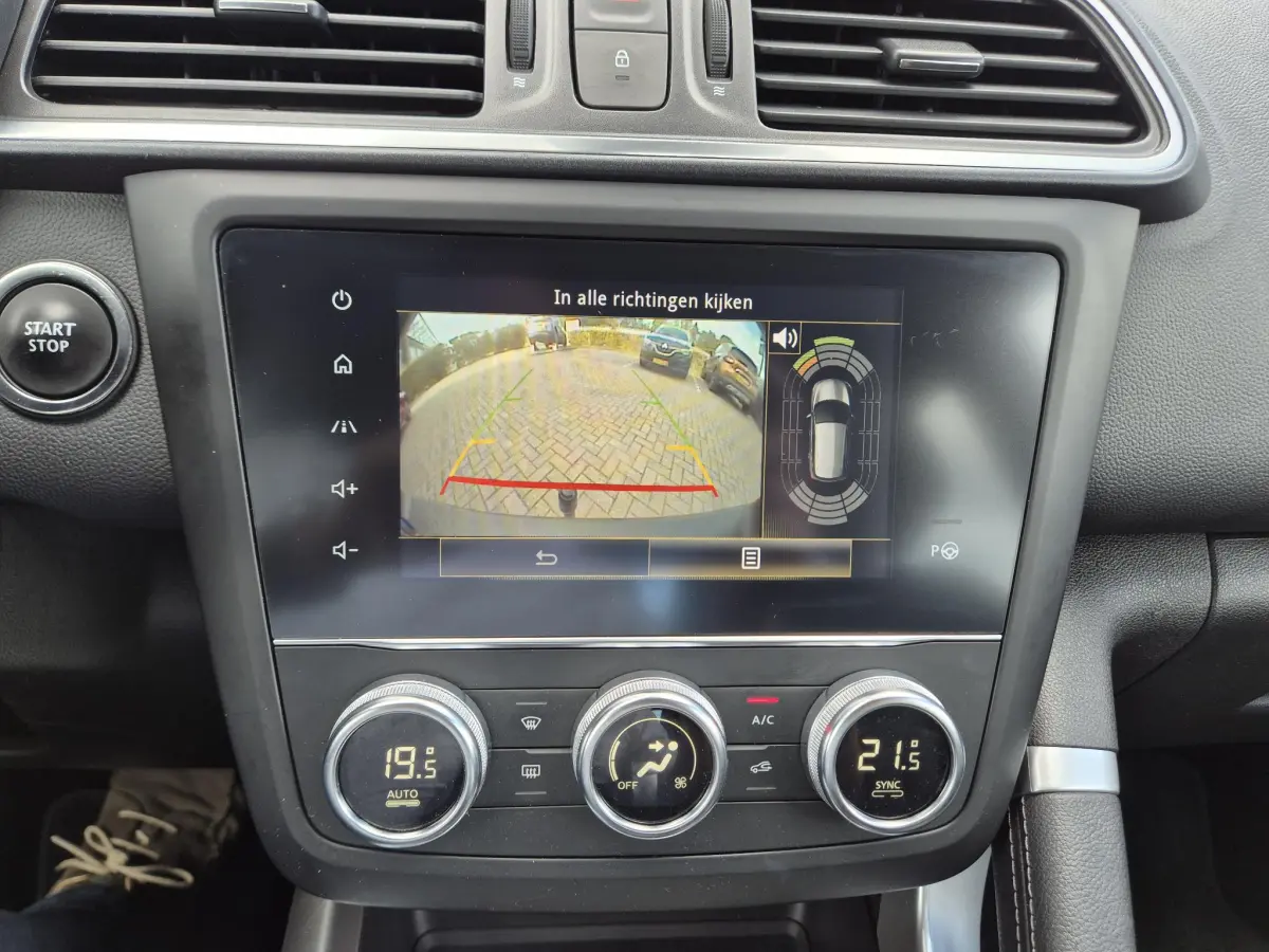 Kadjar 1.3 TCe 140 EDC AUTOMAAT Intens Leder interieur, Camera, Navigatie, Trekhaak, Easy Life Pack