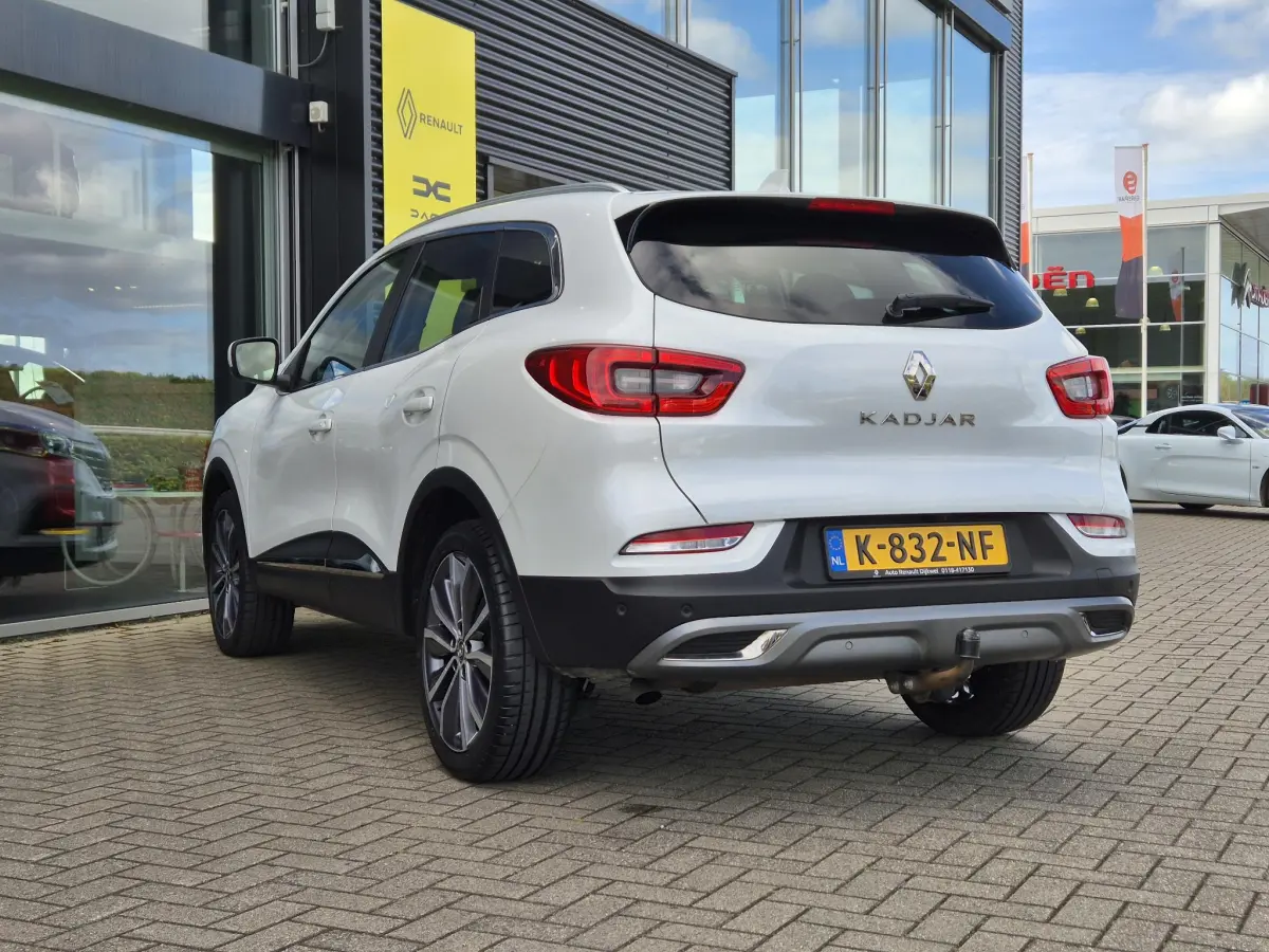 Kadjar 1.3 TCe 140 EDC AUTOMAAT Intens Leder interieur, Camera, Navigatie, Trekhaak, Easy Life Pack