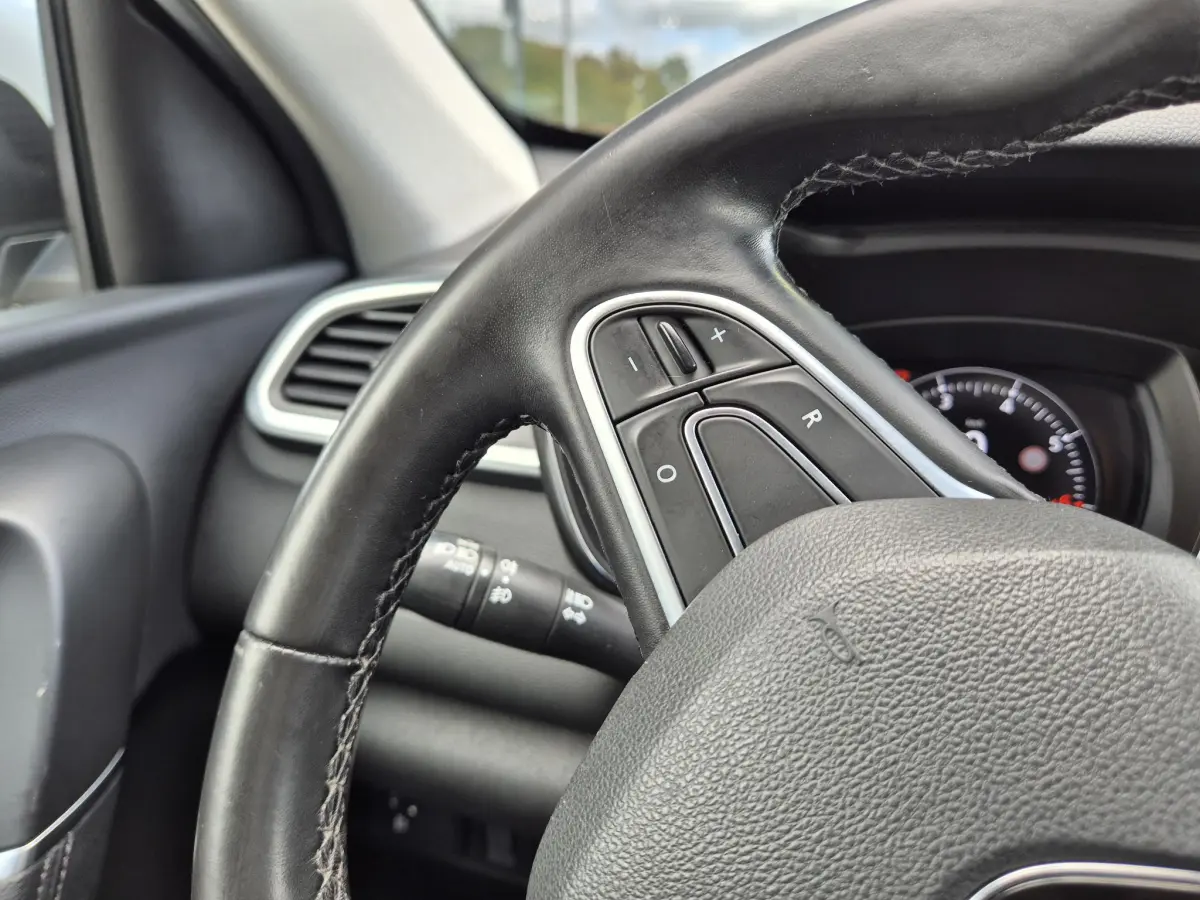 Kadjar 1.3 TCe 140 EDC AUTOMAAT Intens Leder interieur, Camera, Navigatie, Trekhaak, Easy Life Pack
