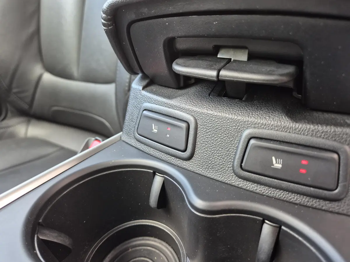Kadjar 1.3 TCe 140 EDC AUTOMAAT Intens Leder interieur, Camera, Navigatie, Trekhaak, Easy Life Pack