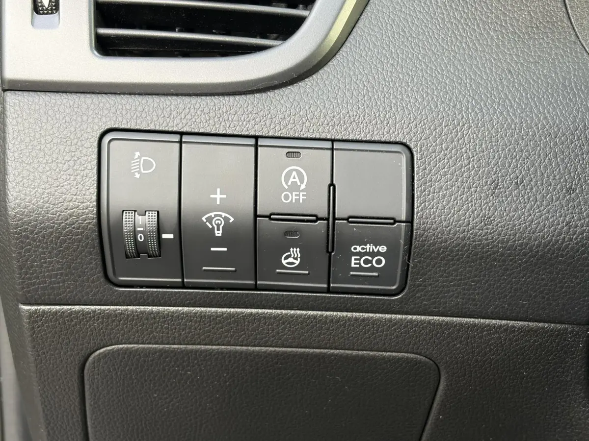 i30 Wagon 1.6 GDi Comfort | Parkeer sensoren | Stoel verwarming | Climate | Airco |
