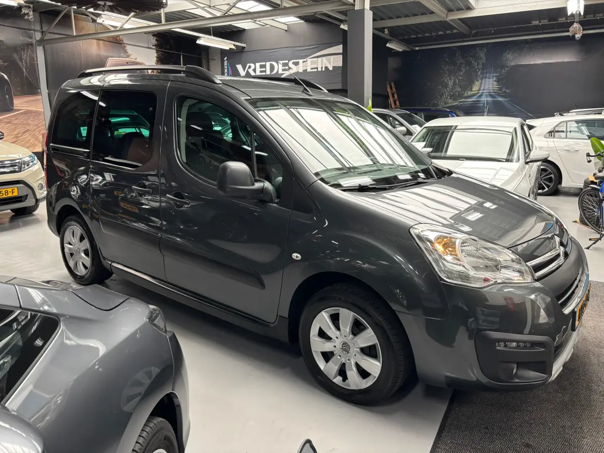 Berlingo 1.2 PureTech XTR / Navi / Trekhaak