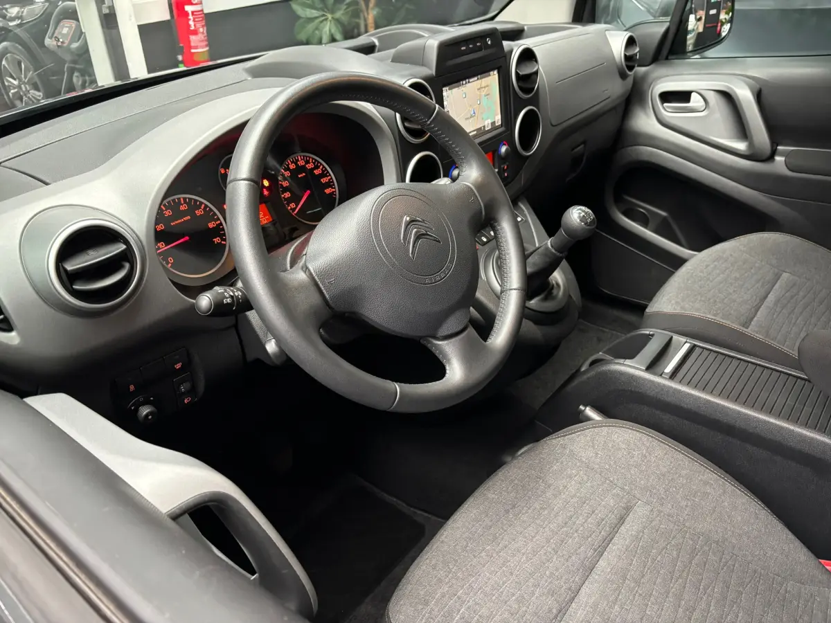 Berlingo 1.2 PureTech XTR / Navi / Trekhaak