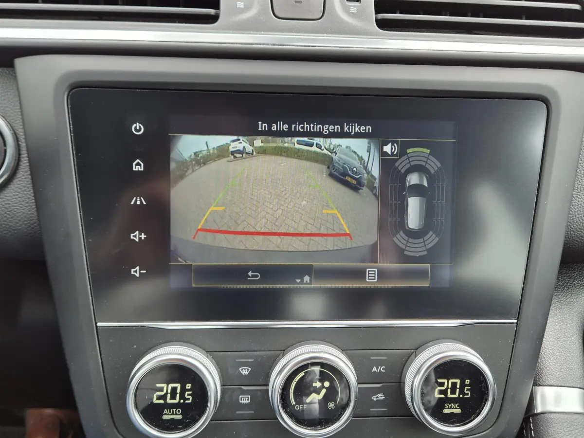 Kadjar 1.3 TCe 140 EDC AUTOMAAT Techno All Season banden, LED, Blind Spot detectie, Camera, Navigatie, Appl