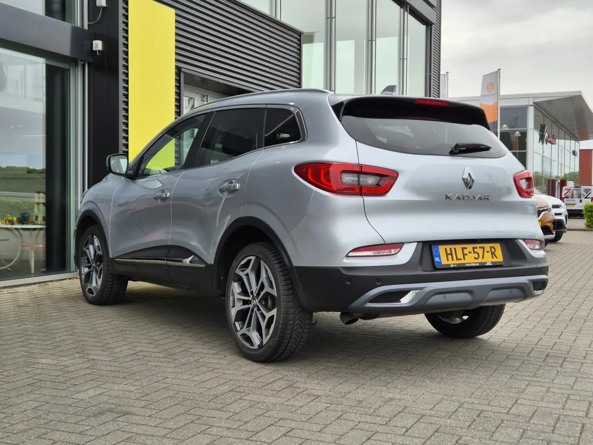 Kadjar 1.3 TCe 140 EDC AUTOMAAT Techno All Season banden, LED, Blind Spot detectie, Camera, Navigatie, Appl