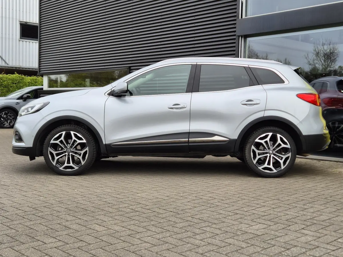 Kadjar 1.3 TCe 140 EDC AUTOMAAT Techno All Season banden, LED, Blind Spot detectie, Camera, Navigatie, Appl