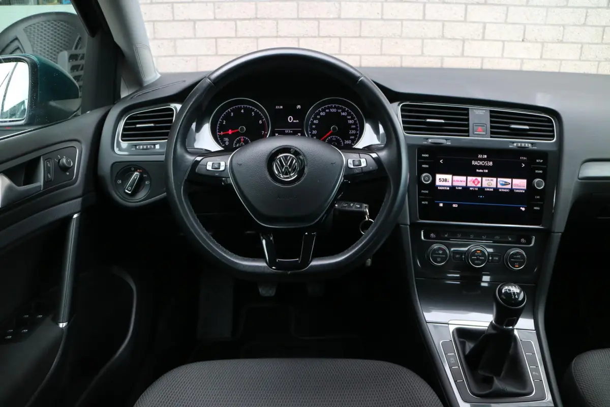 Golf 1.0 TSI Comfortline | PDC | Stoelverwarming |