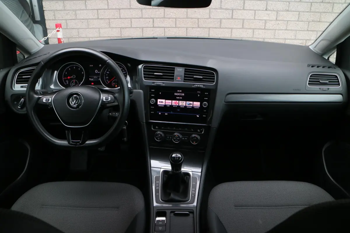 Golf 1.0 TSI Comfortline | PDC | Stoelverwarming |