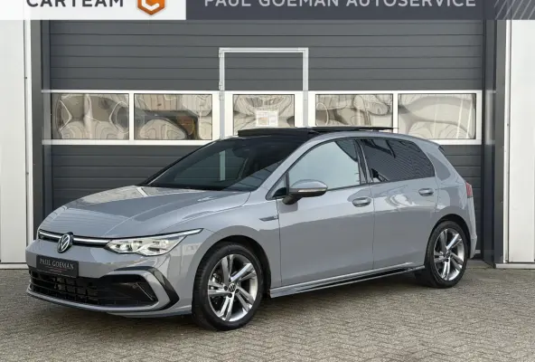 Golf VIII eTSI 110kW R-Line DSG | Pano | LED | Navi | Climate | Camera | Parkeer sensoren |