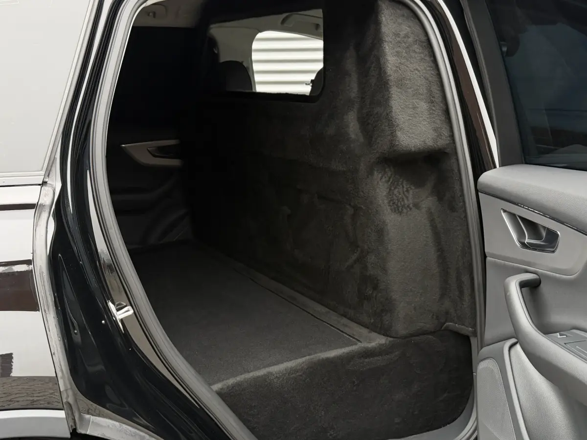 Q7 50 TDI quattro Pro Line I Aut. I 286 PK I Grijs Kenteken I Carplay I Camera