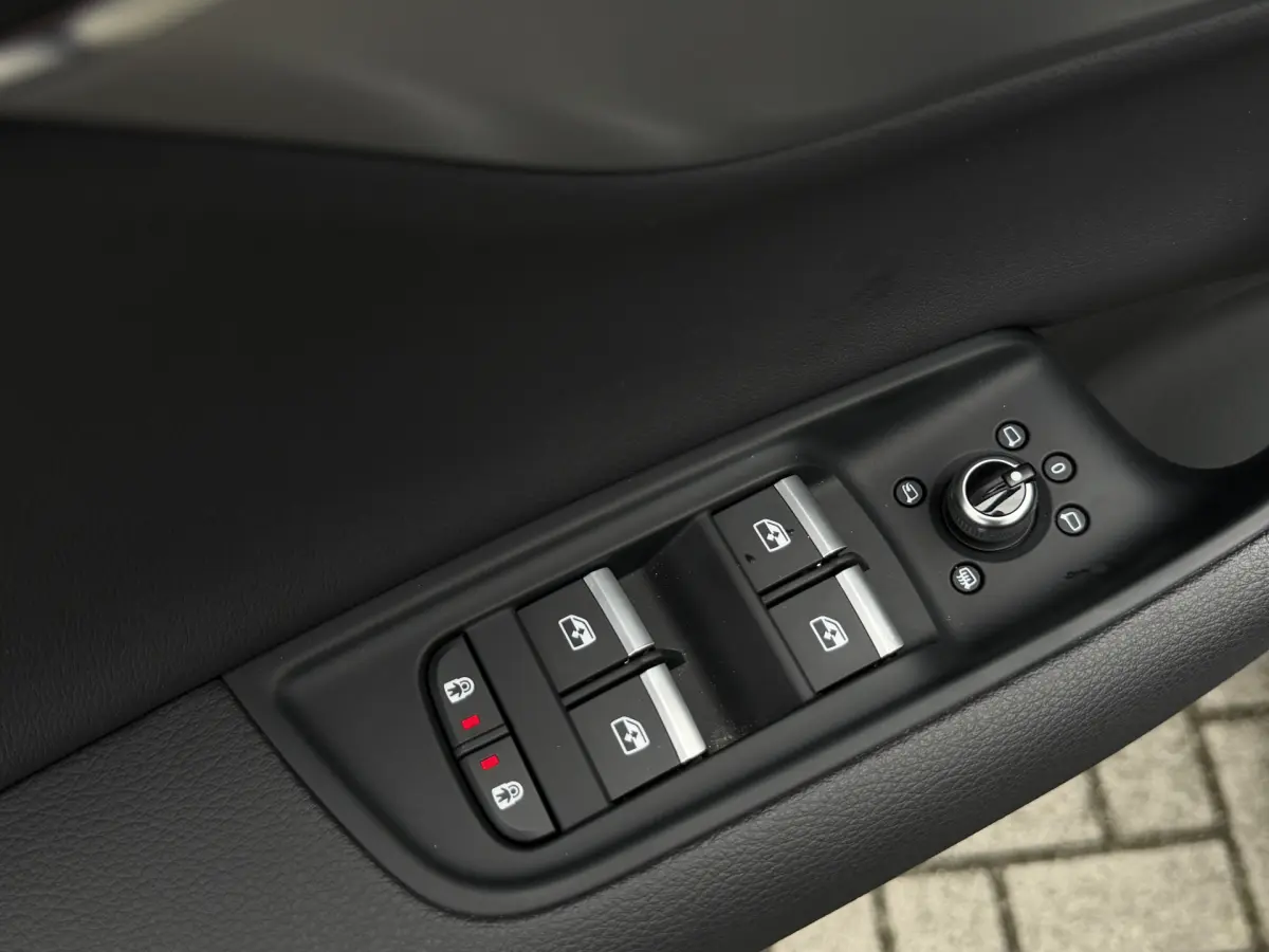 Q7 50 TDI quattro Pro Line I Aut. I 286 PK I Grijs Kenteken I Carplay I Camera
