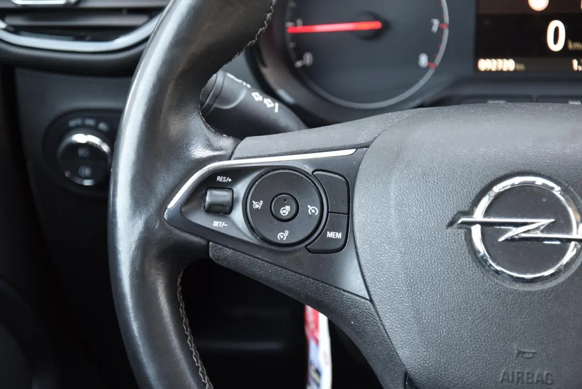 Crossland X 1.2 Turbo | Cruise | Carplay | Trekhaak |