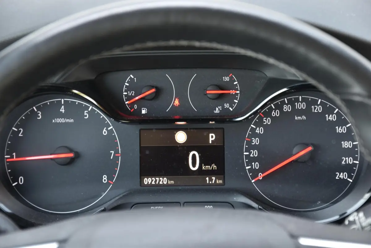 Crossland X 1.2 Turbo | Cruise | Carplay | Trekhaak |