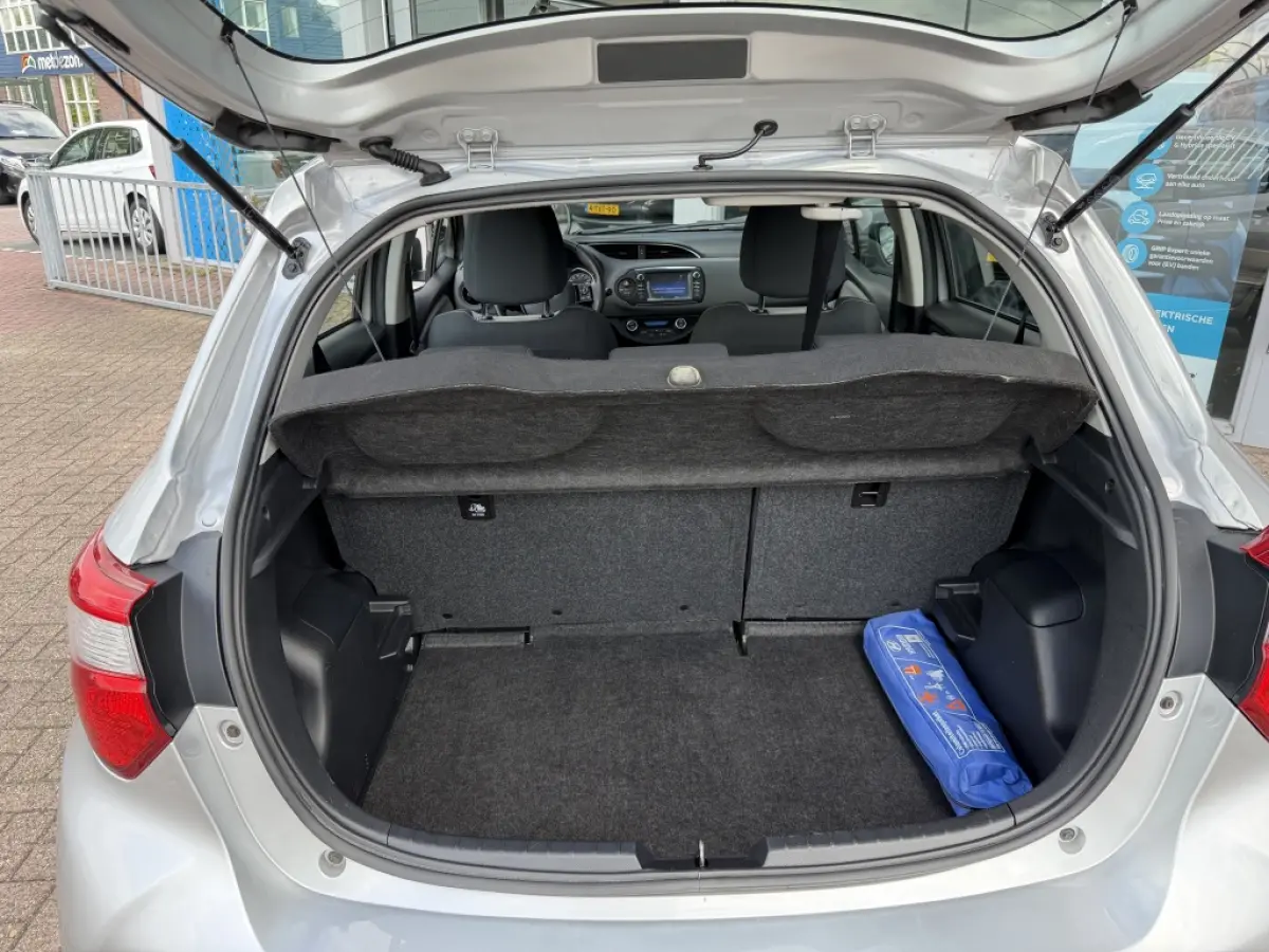 Yaris 1.5 VVT-i Active | Airco | Automaat | Airco | Camera achter