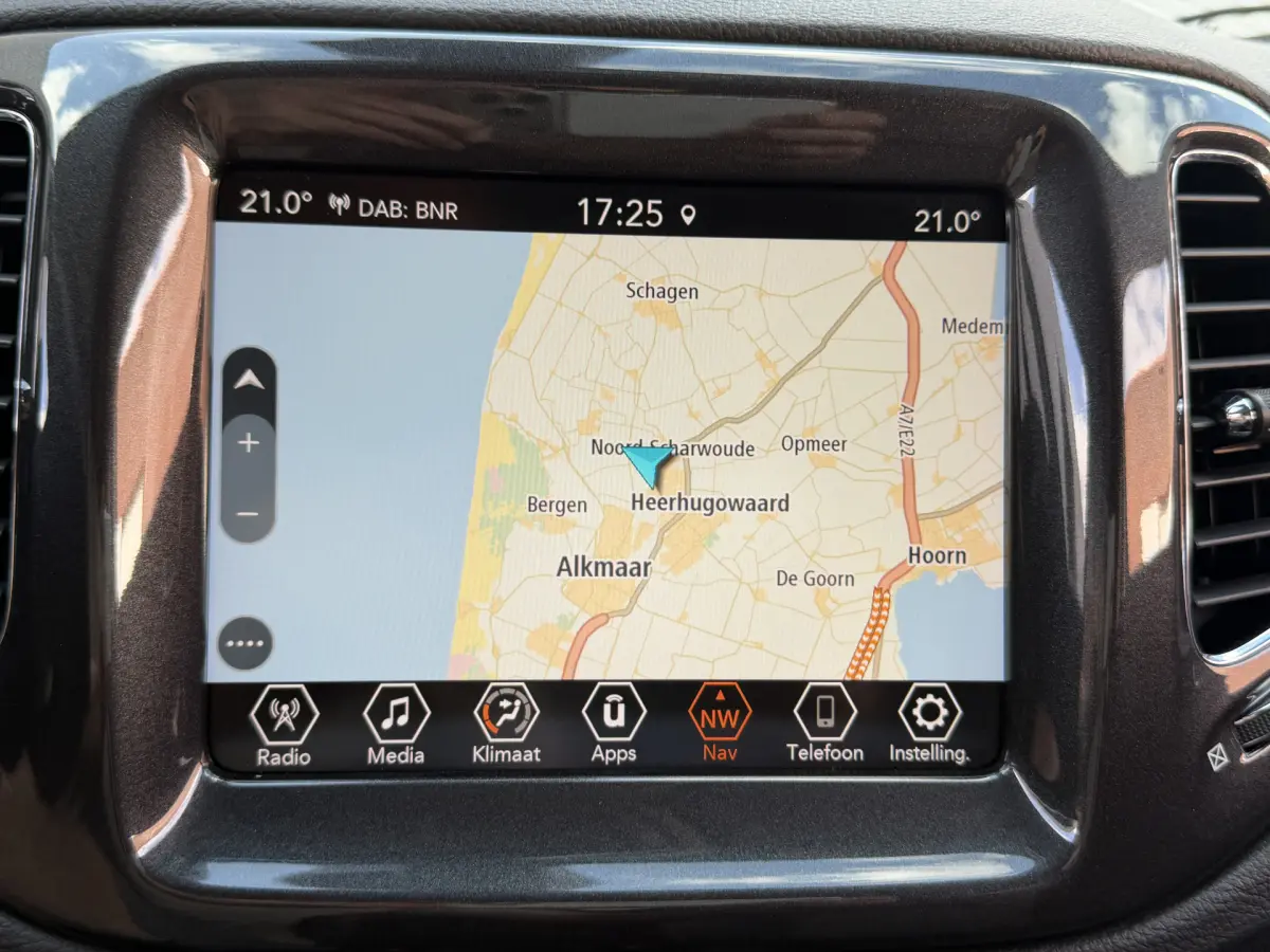 Compass 4xe 240 Plug-in Hybrid Electric Trailhawk I Aut. I Leder I Camera
