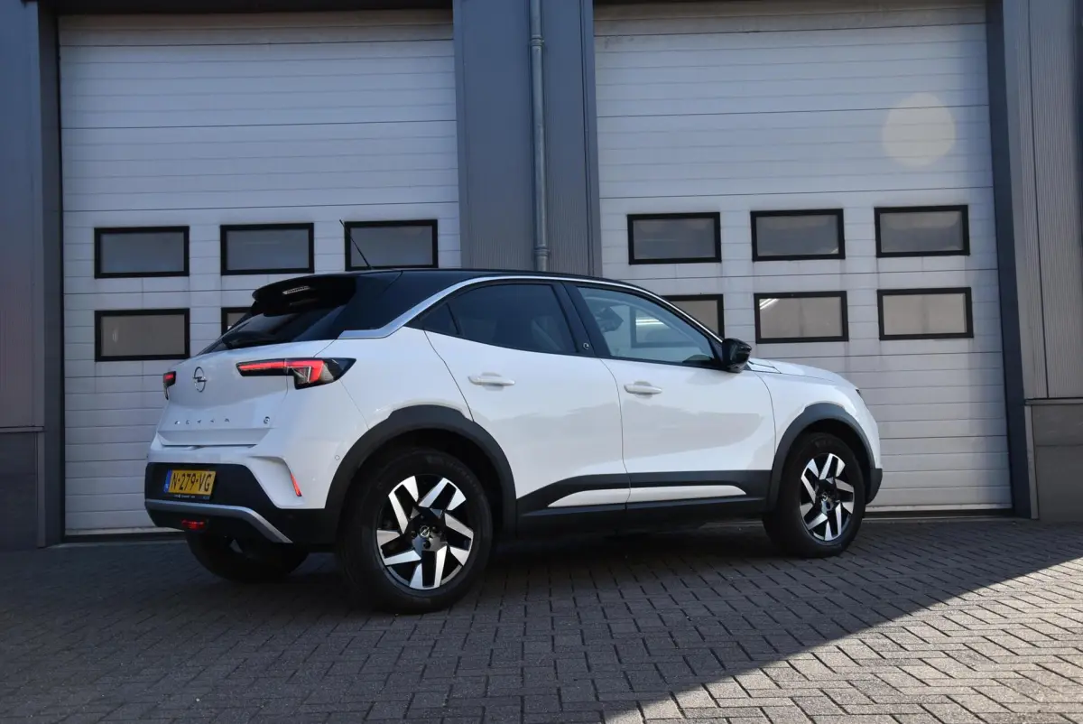 Mokka-e Business Elegance 50-kWh 11kw bl.