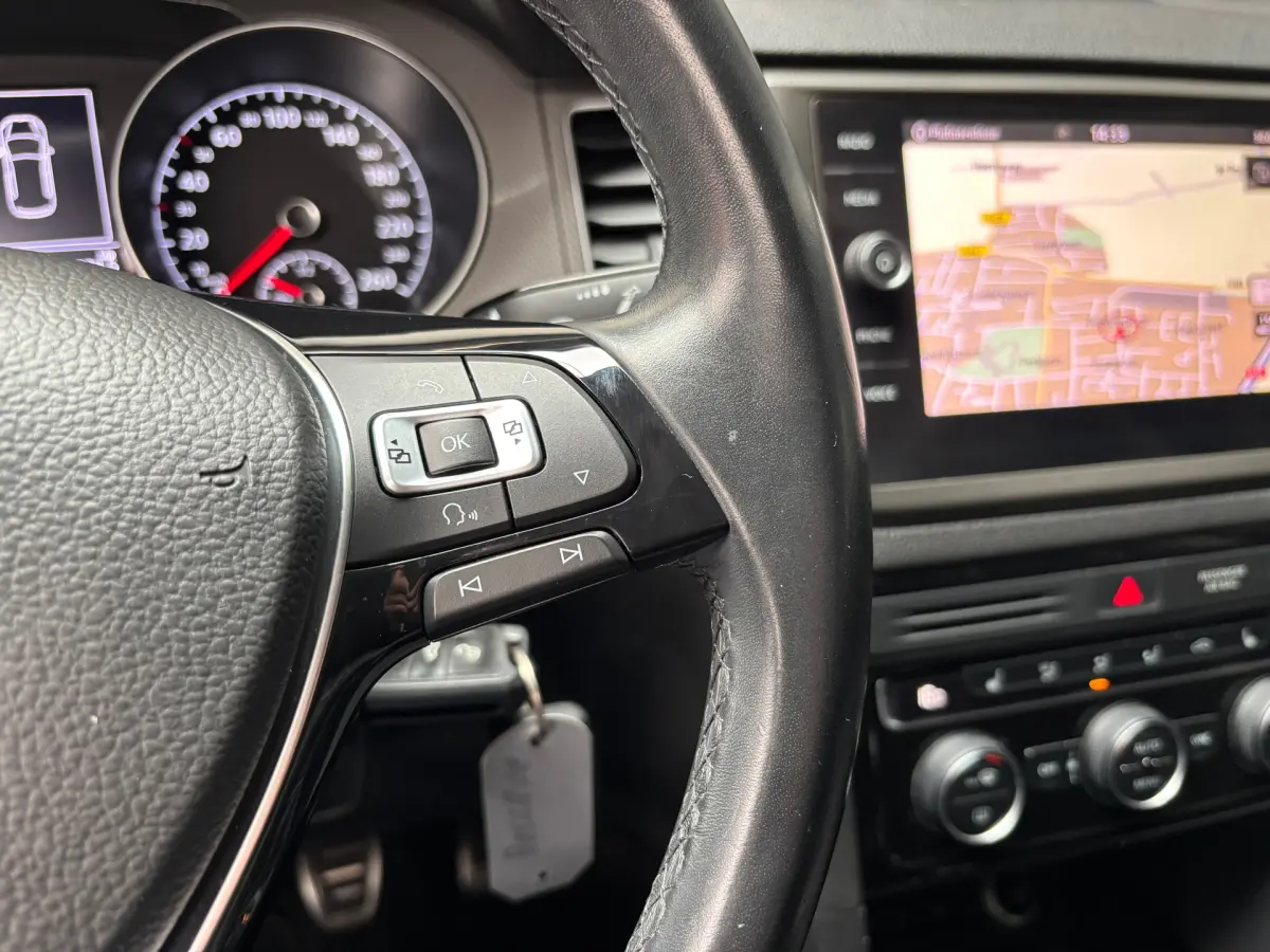 Golf Sportsvan 1.0 TSI Highline Edition Camera / Navigatie