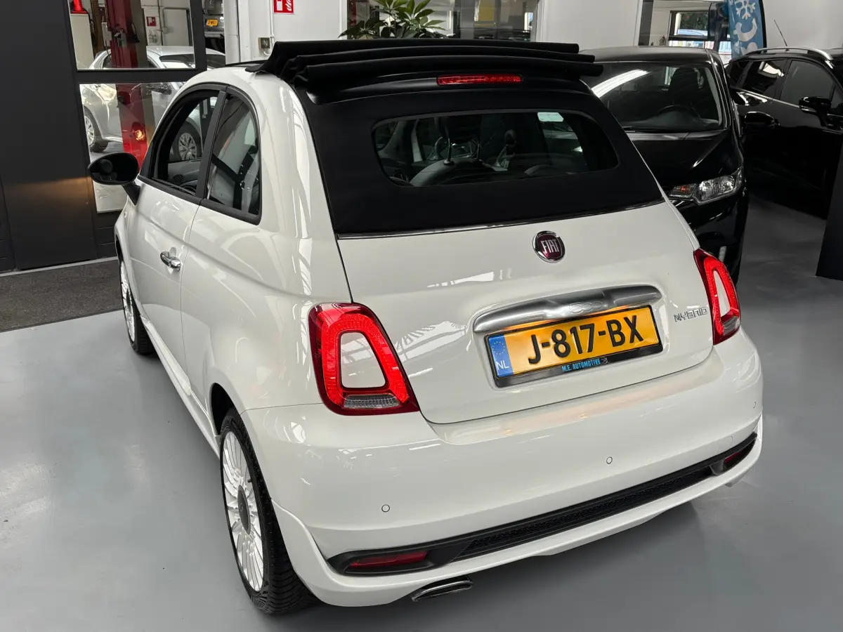 500C 1.0 Hybrid Rockstar / Carplay