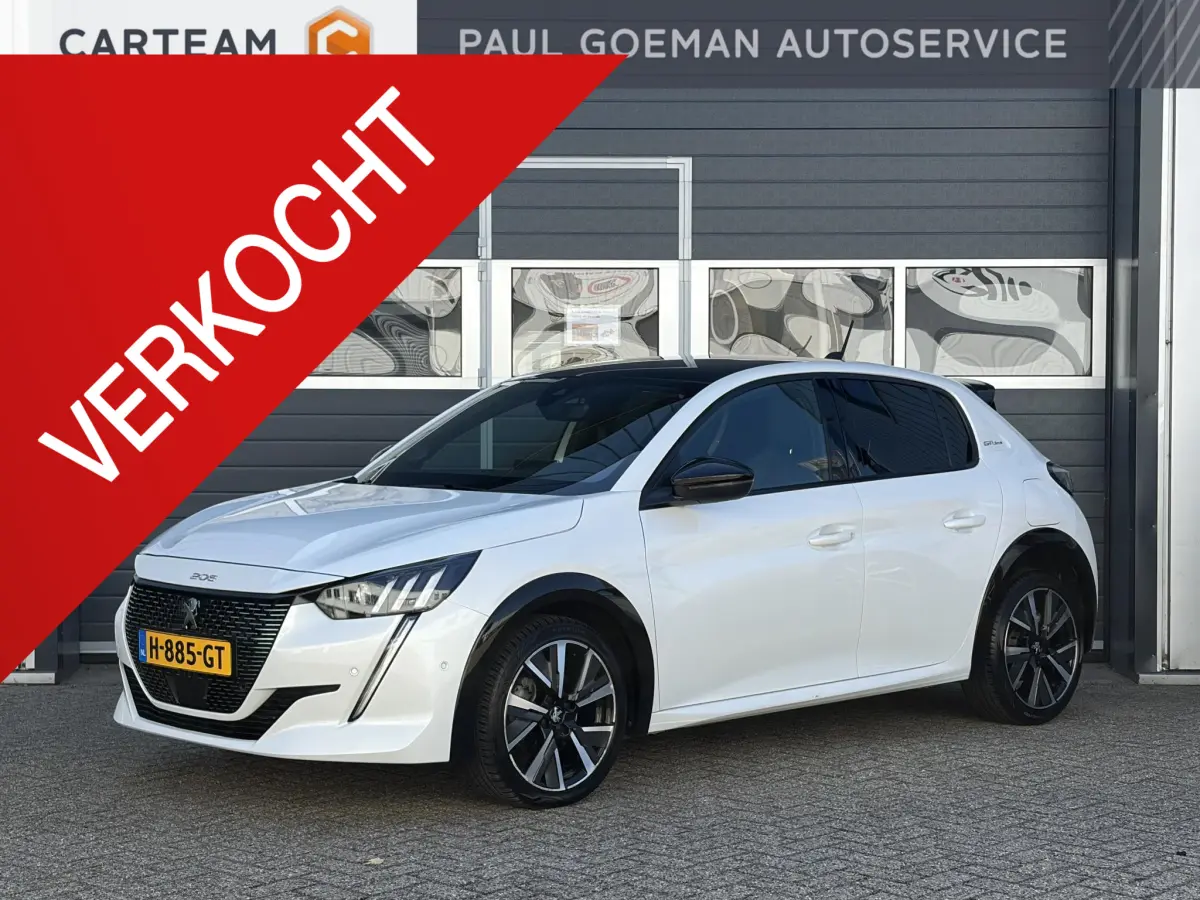 208 1.2 PureTech GT Line | Pano | Keyless | Cruise | Camera | Stoel verwarming |