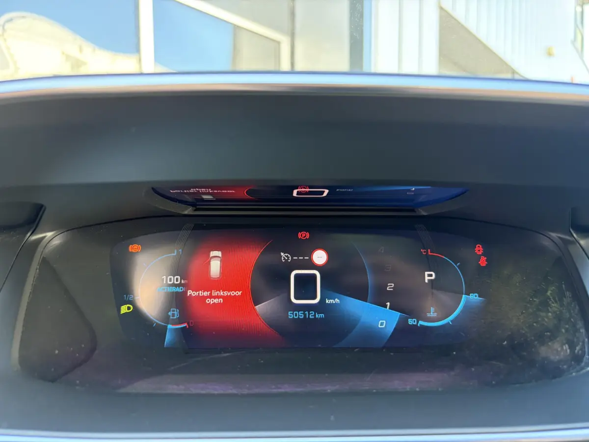 208 1.2 PureTech GT Line | Pano | Keyless | Cruise | Camera | Stoel verwarming |