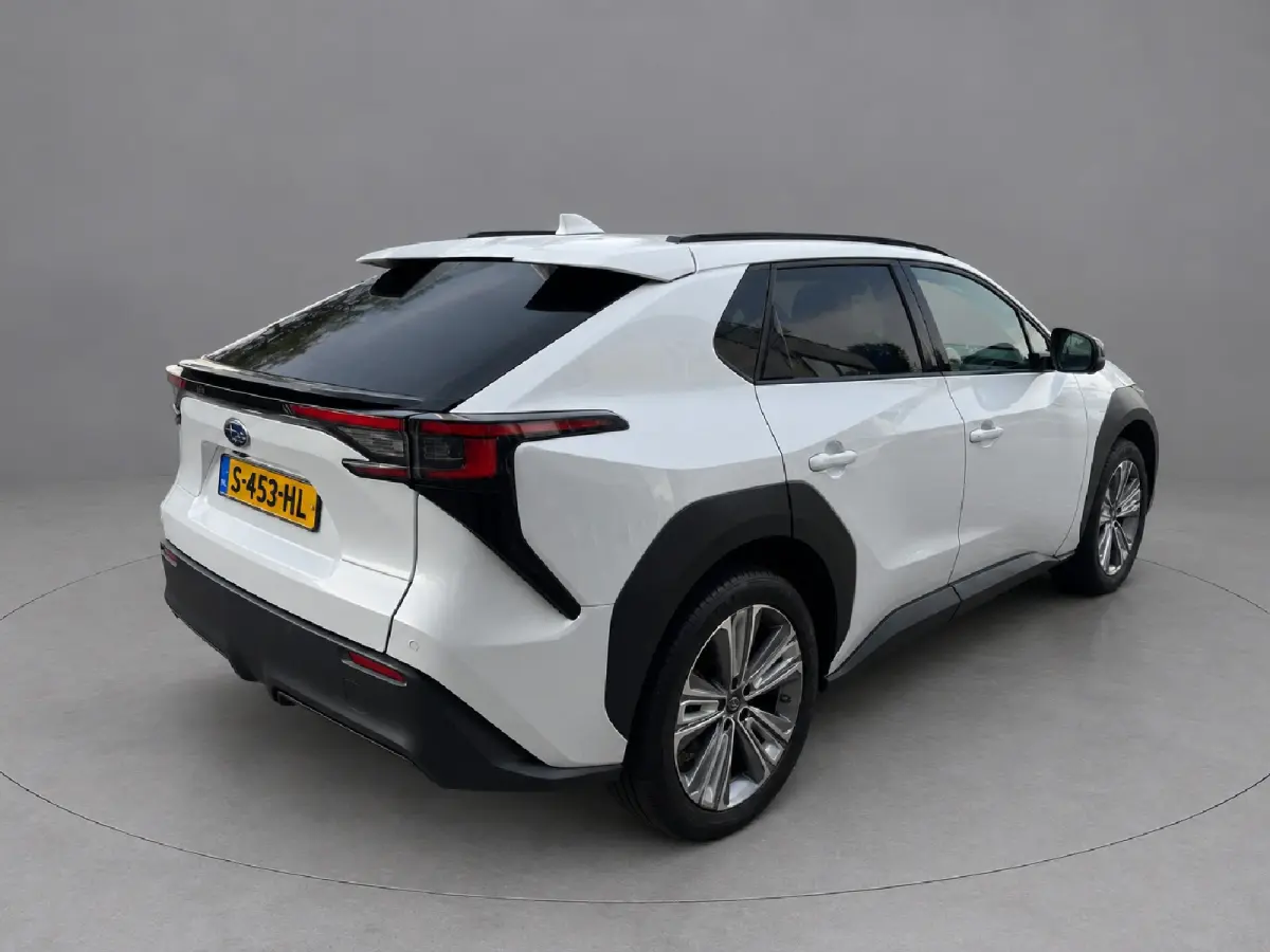 Solterra Sky Package 71 kWh SOH 95,3%, Zeer nette auto, 1e eigenaar