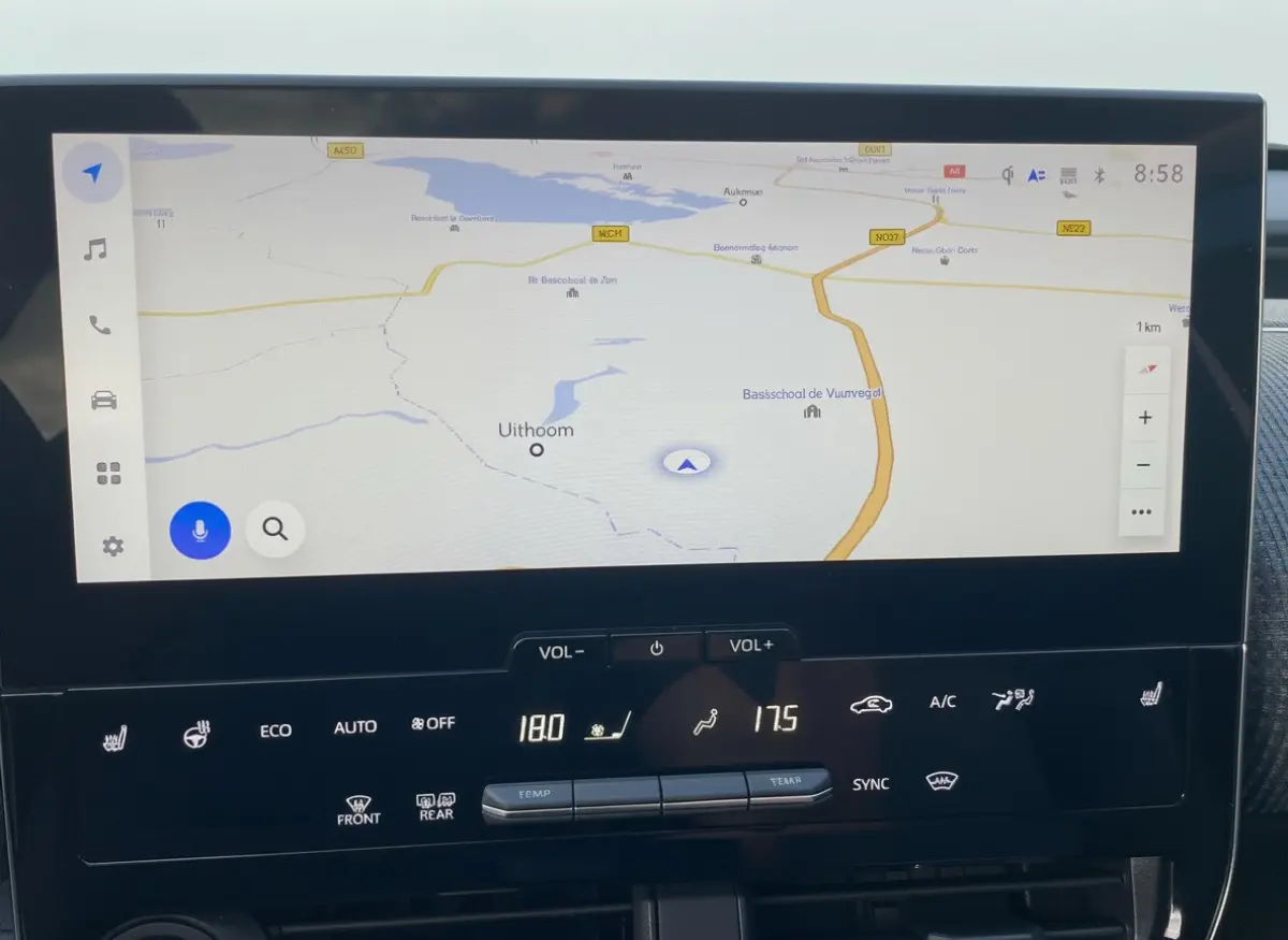 Solterra Sky Package 71 kWh SOH 95,3%, Zeer nette auto, 1e eigenaar