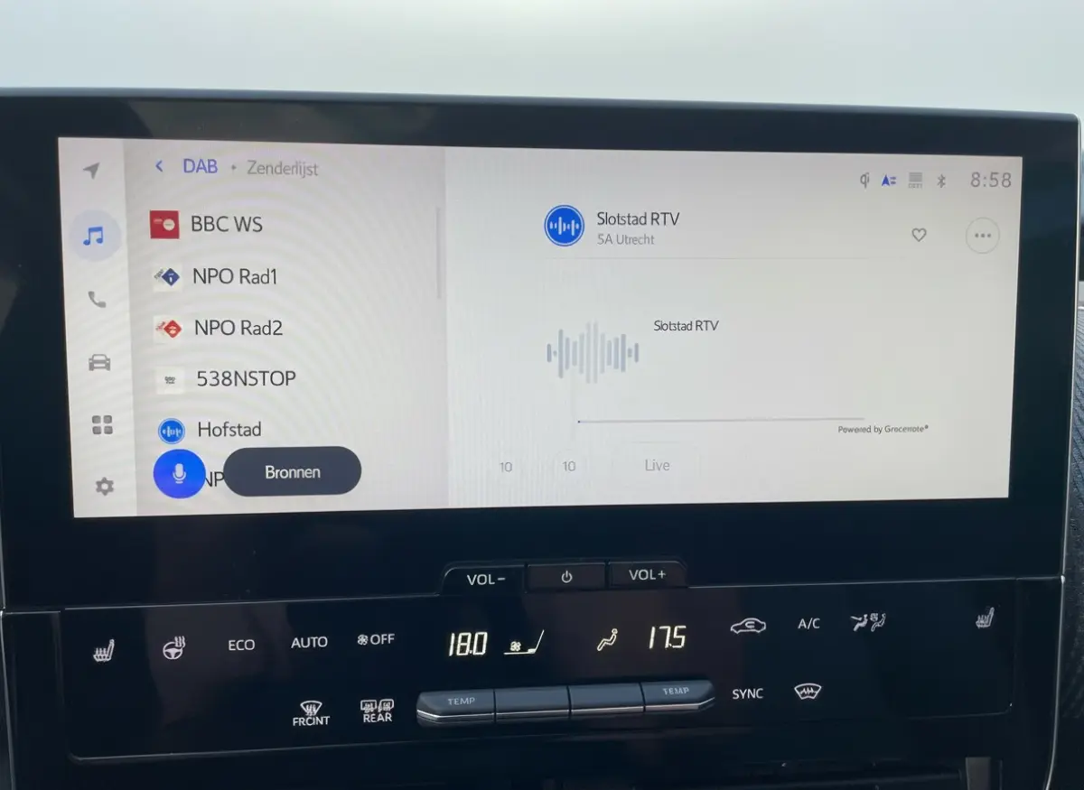 Solterra Sky Package 71 kWh SOH 95,3%, Zeer nette auto, 1e eigenaar