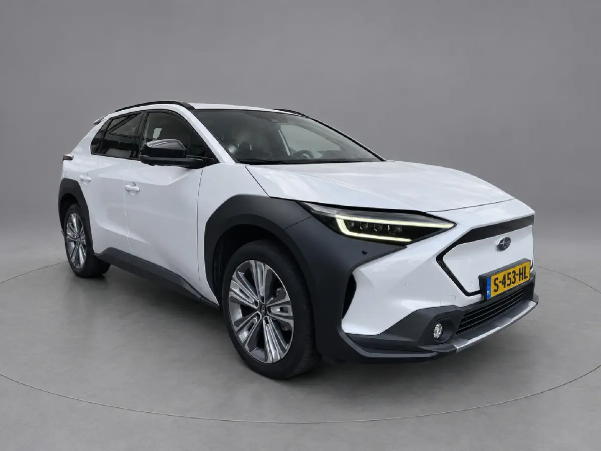 Solterra Sky Package 71 kWh SOH 95,3%, Zeer nette auto, 1e eigenaar