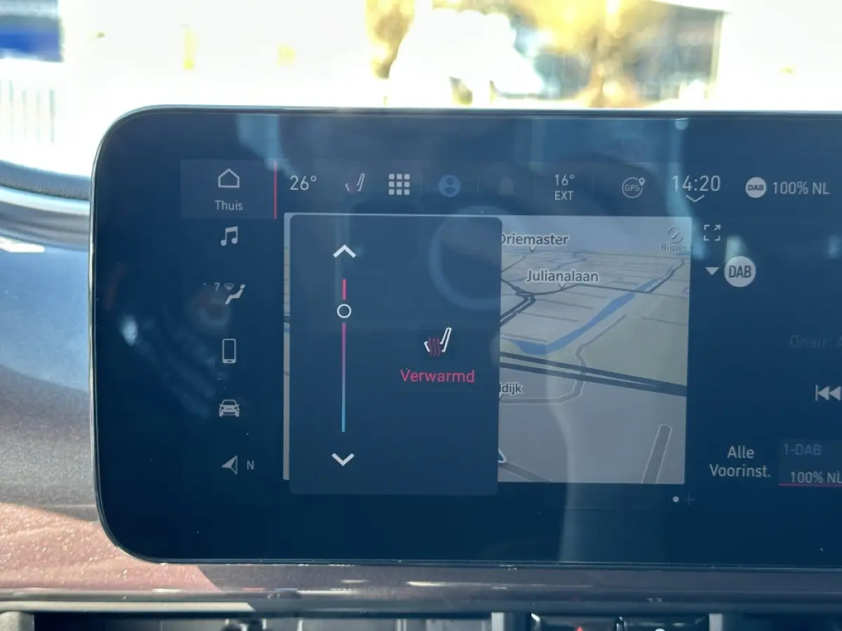 500 Electrisch SOH 92% Icon 42 kWh | CarPlay | Cruise | Airco | Winterpak. | PDC