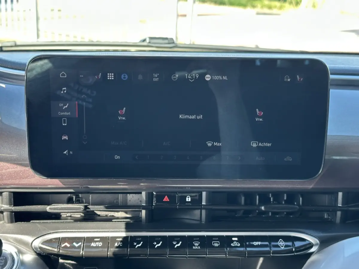 500 Electrisch SOH 92% Icon 42 kWh | CarPlay | Cruise | Airco | Winterpak. | PDC