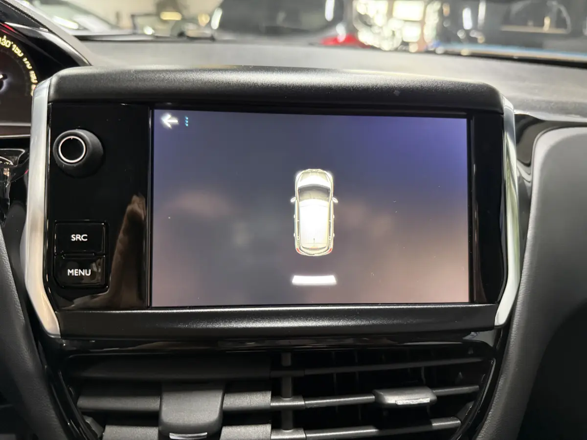 208 1.2 PureTech Blue Lease Active // Airco // Cruise