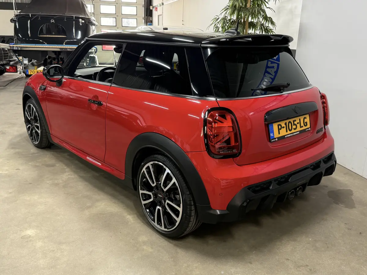 3-Deurs 2.0 Cooper S JCW // Panodak // Camera // Carplay