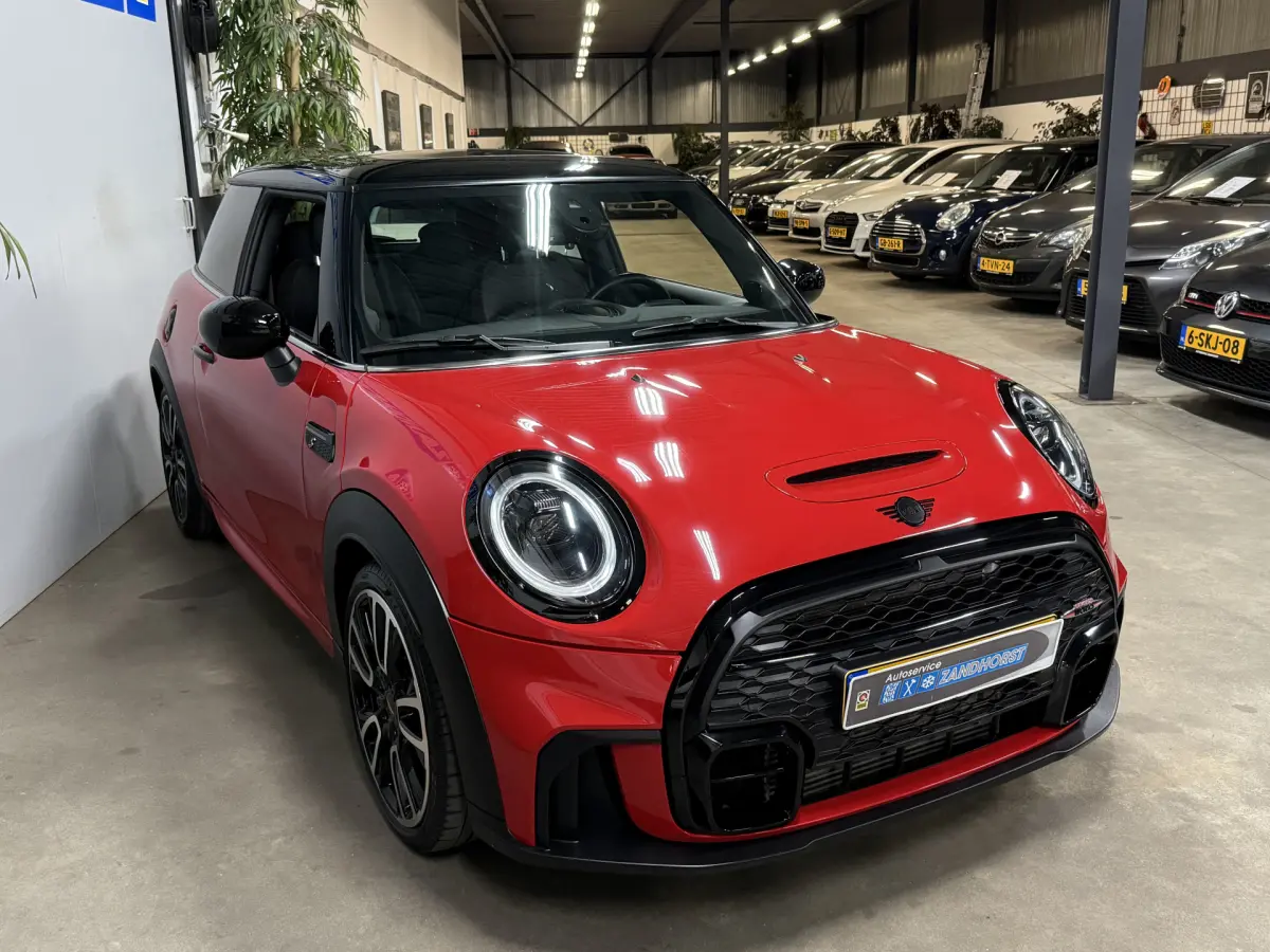 3-Deurs 2.0 Cooper S JCW // Panodak // Camera // Carplay