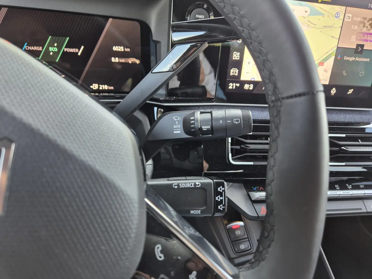 5 comfort range techno 52 kWh Pack Winter, V2G, Navigatie, Apple/Android Auto, Camera