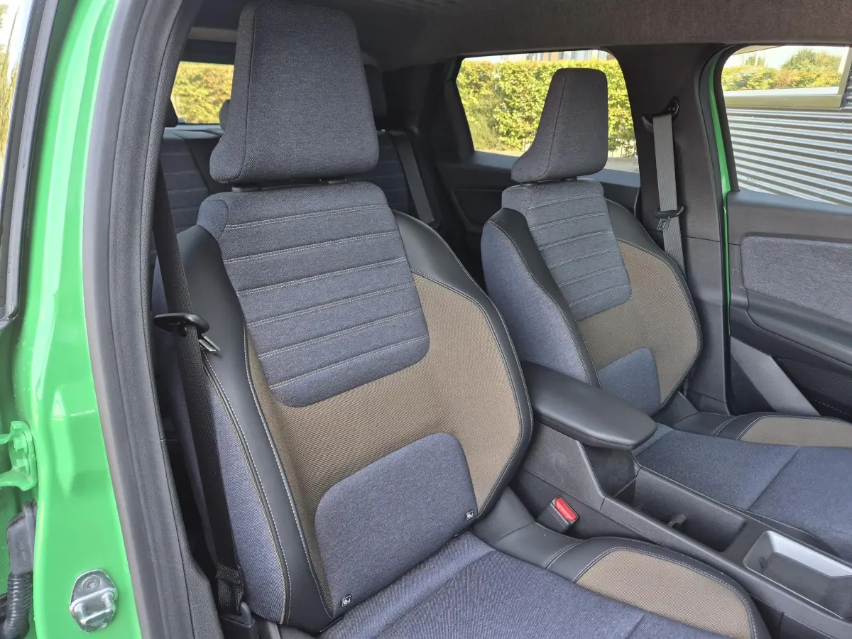 5 comfort range techno 52 kWh Pack Winter, V2G, Navigatie, Apple/Android Auto, Camera