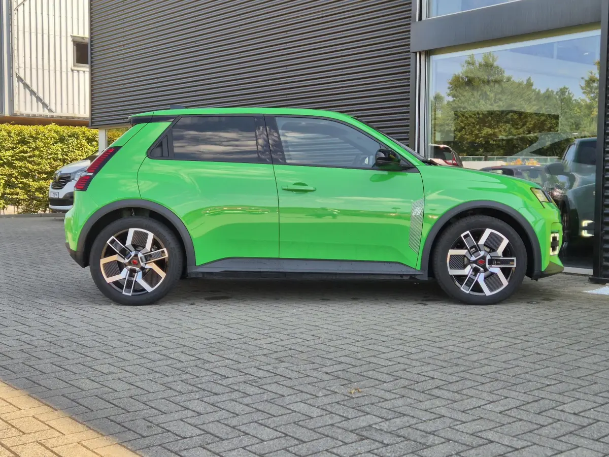 5 comfort range techno 52 kWh Pack Winter, V2G, Navigatie, Apple/Android Auto, Camera