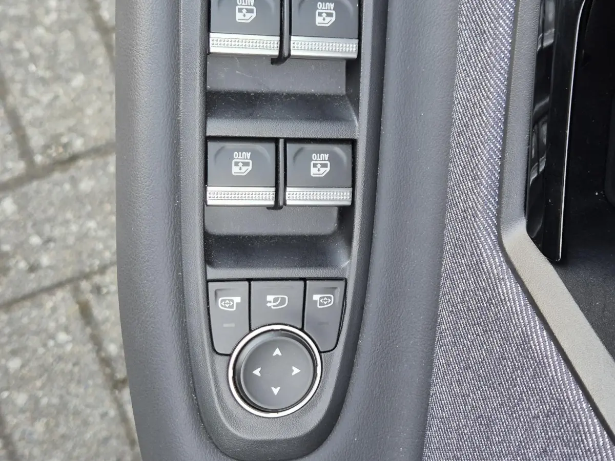 5 comfort range techno 52 kWh Pack Winter, V2G, Navigatie, Apple/Android Auto, Camera