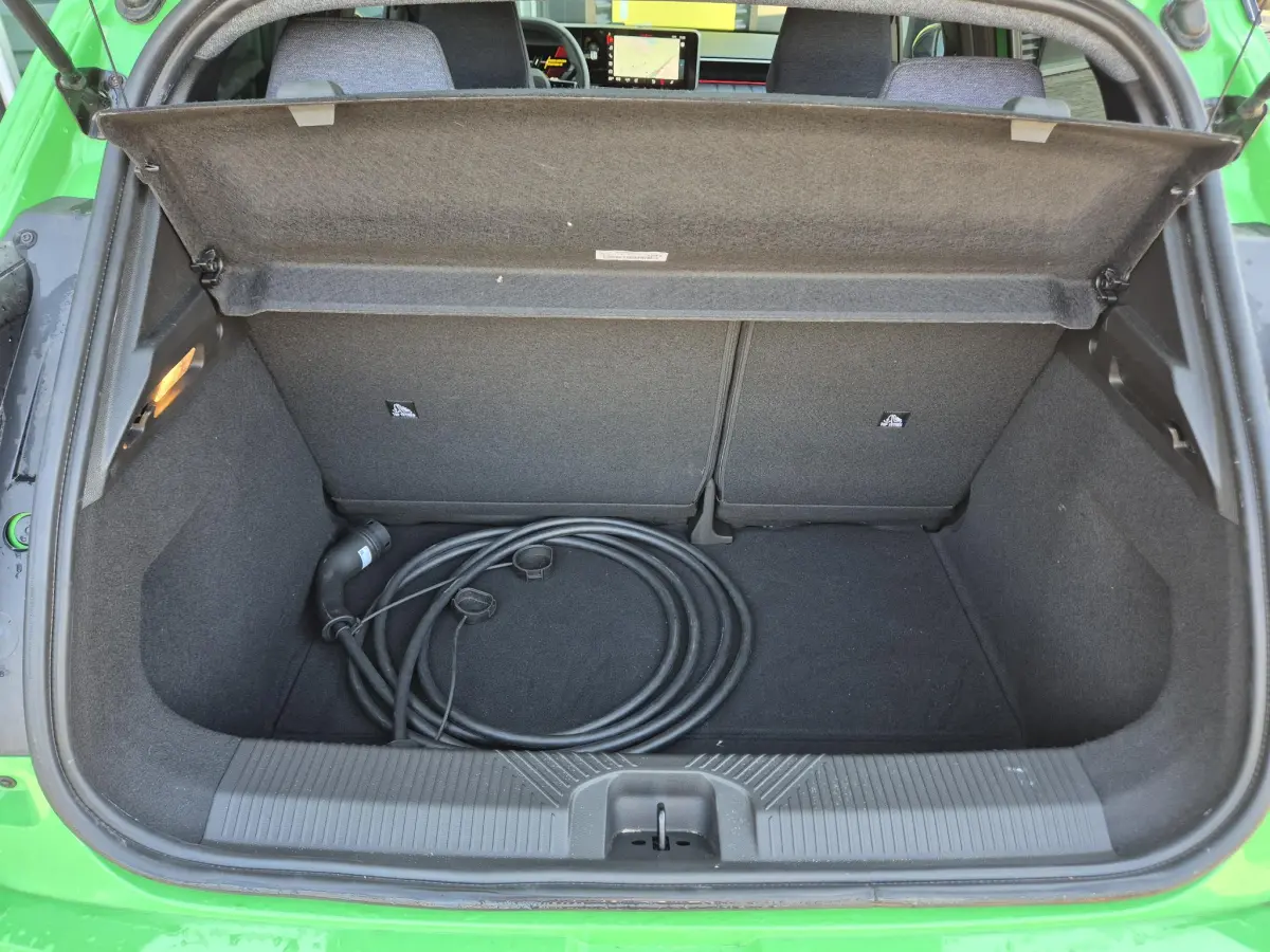 5 comfort range techno 52 kWh Pack Winter, V2G, Navigatie, Apple/Android Auto, Camera