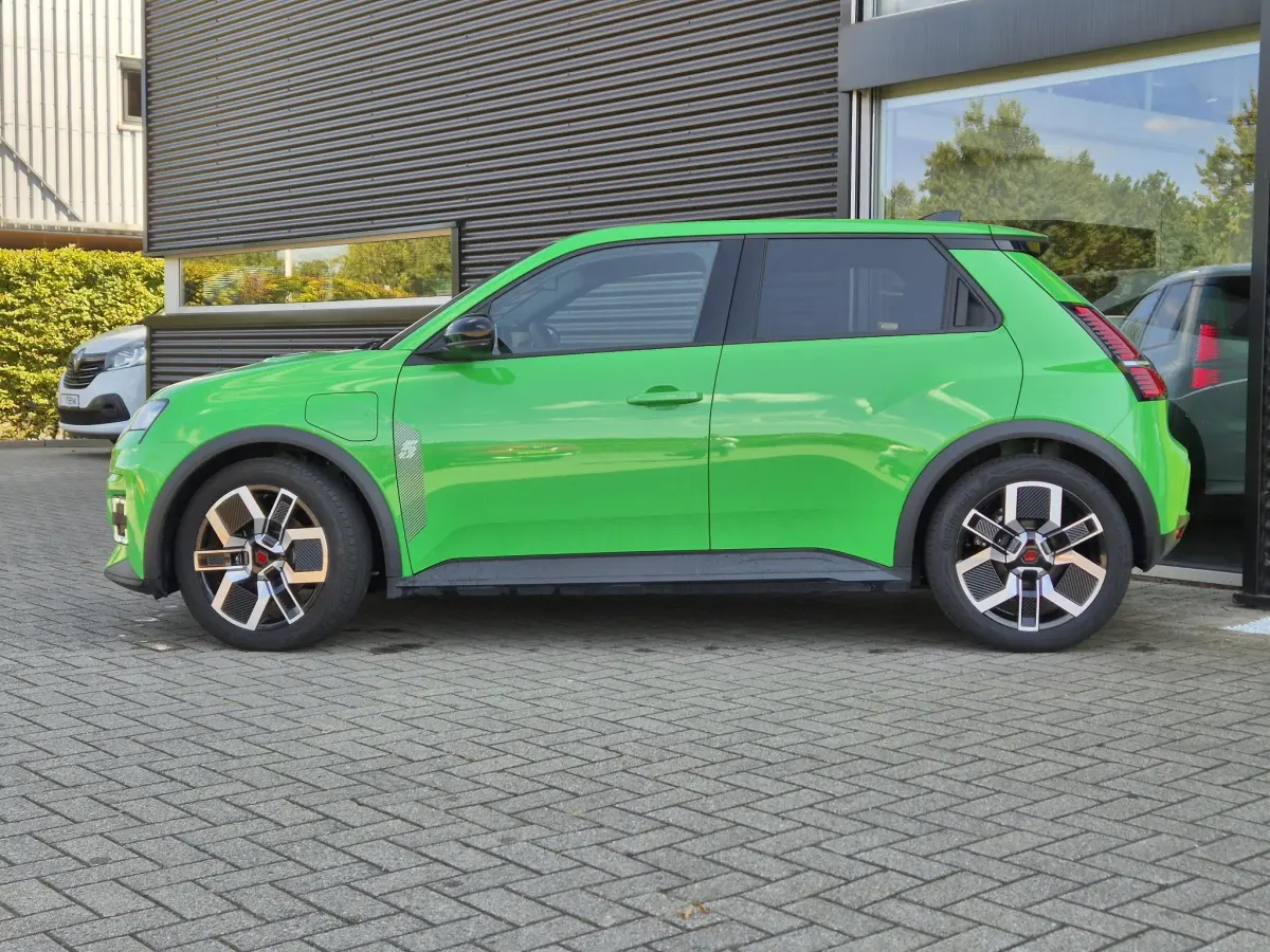 5 comfort range techno 52 kWh Pack Winter, V2G, Navigatie, Apple/Android Auto, Camera