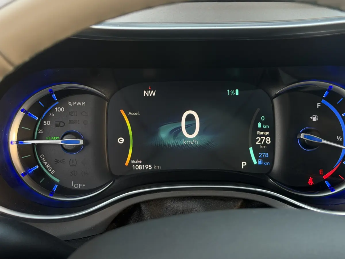 Pacifica 3.6 V6 Hybrid I PHEV I Aut. I 7 Pers. I Pano.dak I Leder I Carplay