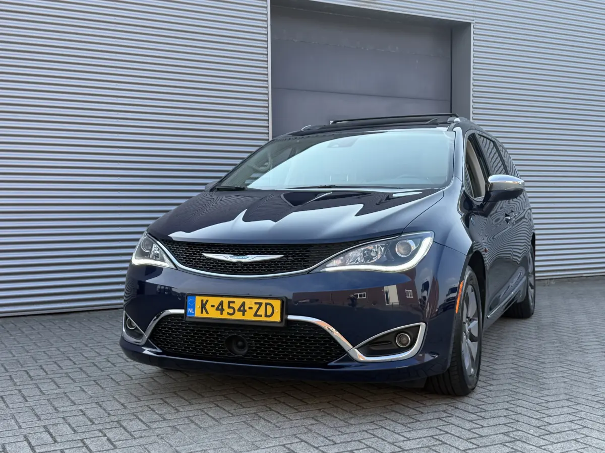 Pacifica 3.6 V6 Hybrid I PHEV I Aut. I 7 Pers. I Pano.dak I Leder I Carplay