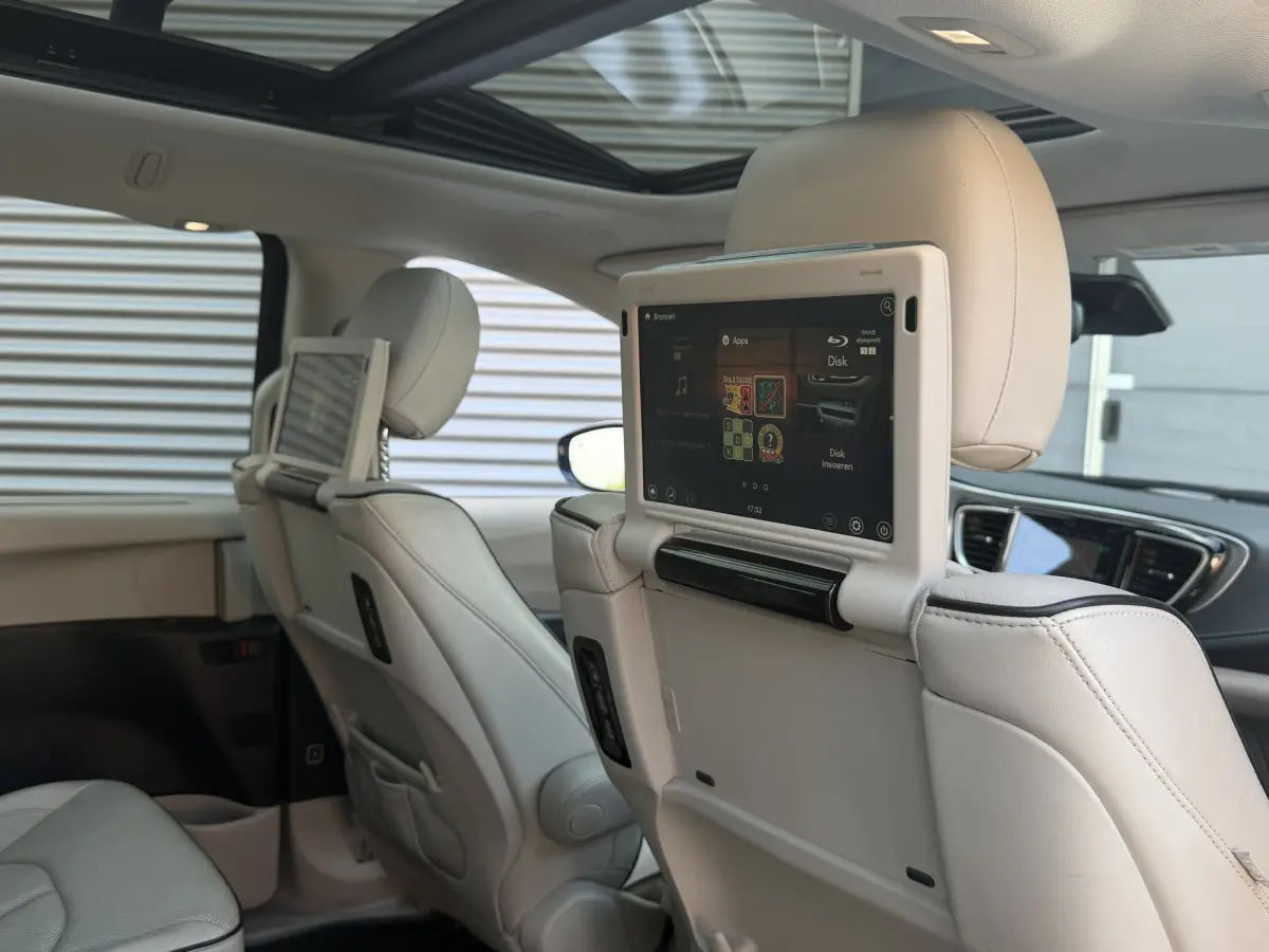 Pacifica 3.6 V6 Hybrid I PHEV I Aut. I 7 Pers. I Pano.dak I Leder I Carplay