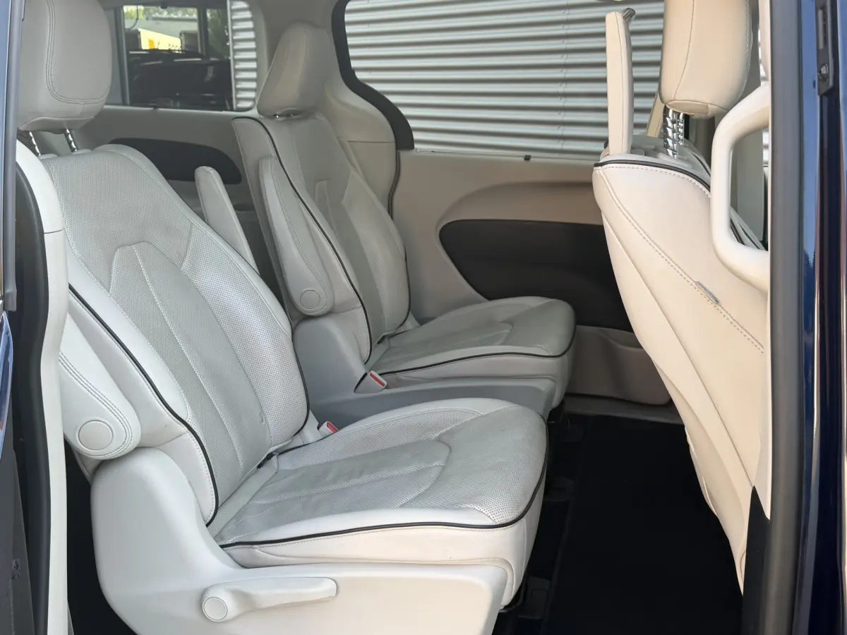 Pacifica 3.6 V6 Hybrid I PHEV I Aut. I 7 Pers. I Pano.dak I Leder I Carplay